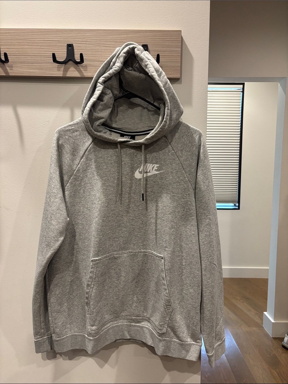 Nike Large Grey Pullover Hoodie with Logo